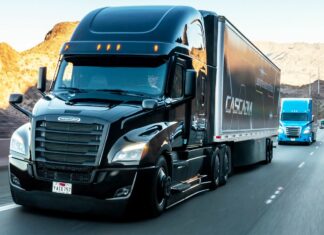 Федеральний аудит виявив масові незаконні ліцензії водія вантажівки в Північній Кароліні