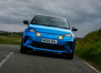 Alpine A290: Відродження Гарячих Хетчбеків для Нового Покоління