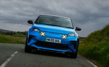 Alpine A290: Відродження Гарячих Хетчбеків для Нового Покоління