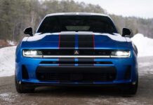 Dodge Charger R/T 2026: Крок Вниз від Топової Версії, Але Все Ще Швидкий