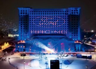 Повернення Ford у Формулу 1: Спадщина гонок та прагнення до майбутніх продажів