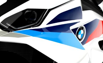 BMW Відкликає Один Мотоцикл: Жодних Відмовок для Поганої Сигналізації