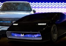 Традиційні Автовиробники Зазнали збитків у $70 Мільярдів через Спад Попиту на Електромобілі