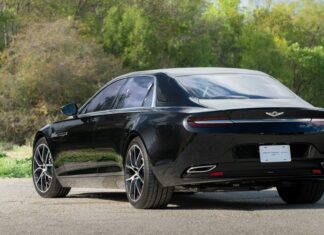 Перегляньте фотографії Aston Martin Lagonda Taraf 2017 року