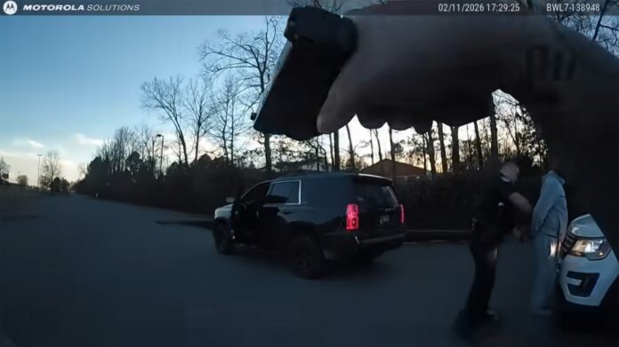 b85eed71-b9e7-416b-8784-1c249e2d54e2