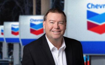 Дилема автомобіліста: чому порада Chevron «менше їздити на авто» розбивається про сувору реальність