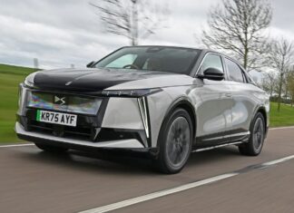 Обзор DS No8: Парижская элегантность в кузове электрического SUV-купе