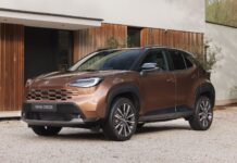 Оновлення Toyota Yaris Cross: новий стиль та ставка на високу продуктивність