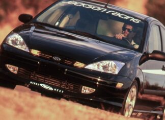 Jackson Racing Supercharged Focus: Взрослый подход к тюнингу