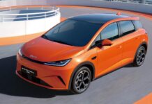BYD представляє новий недорогий гібрид, що підключається, для вашого місця на компактний автомобіль