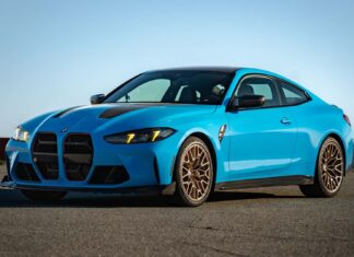 BMW M4 CS на трассе Buttonwillow: Дорого и «никак»
