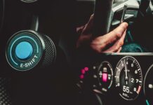 Фальшиві перемикання Taycan: технічно бездоганні, але абсолютно нудні