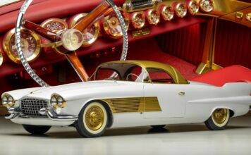 Cadillac Elegante Gold Concept-veiling uit 1955: zeldzame GM-showauto